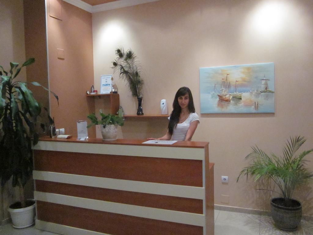 קיטן Albatros 2 Family Hotel מראה חיצוני תמונה